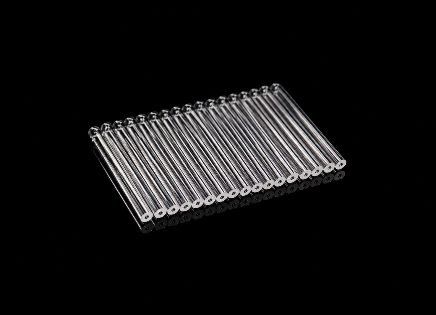 石英キャピラリー（φ0.7 × φ1.23 × L12 mm）